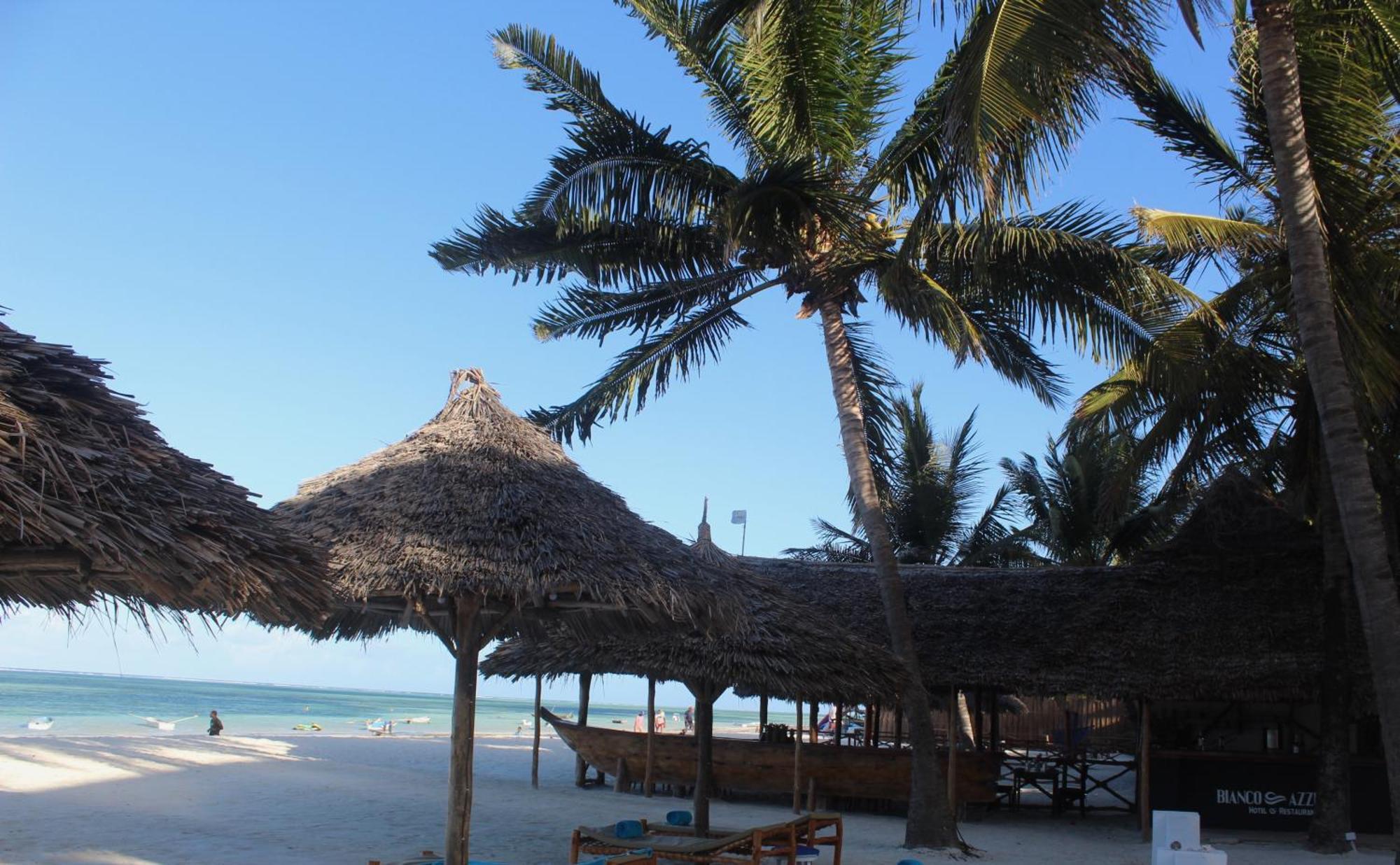 Bianco Azzurro Hotel & Restaurant Pwani Mchangani Bagian luar foto